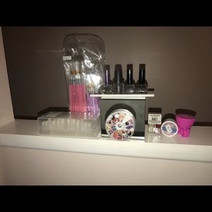 Never Before Used Nail Kit !!! 💖
